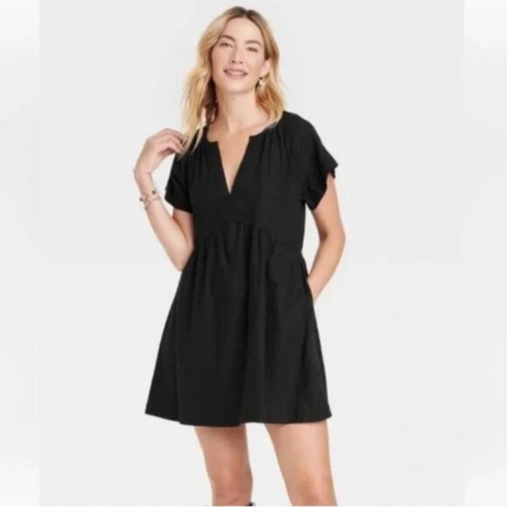 Universal Thread Black Short Flutter-Sleeve Mini Dress